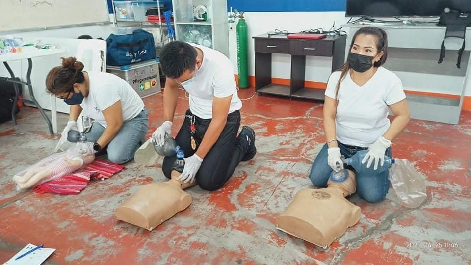 EMT Trainees Batch 24 Practical Class
